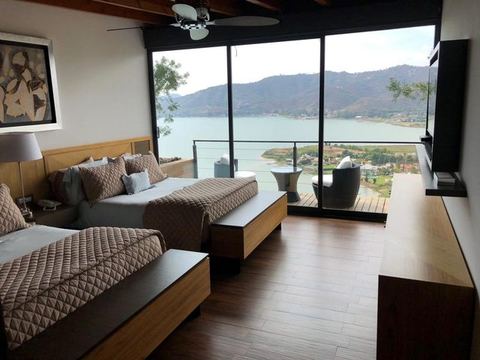 Casa Blanca, Valle de Bravo