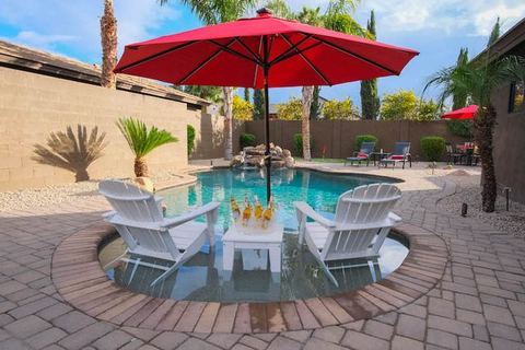 The Sweet Escape, Luxury Home, Private Pool + Spa!