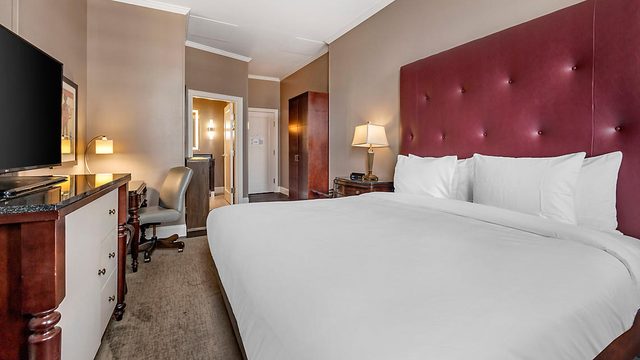 Bluegreen Downtown Nashville | Hotel Suite