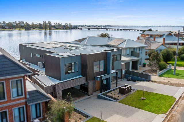 Edgewater on Irvine - Spring Offer