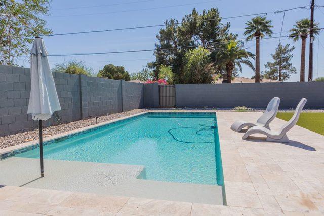 Modern Oasis, Pool Heater, BBQ
