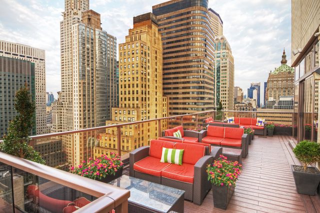 Wyndham Midtown 45 | 1BR/1BA King Bed Suite
