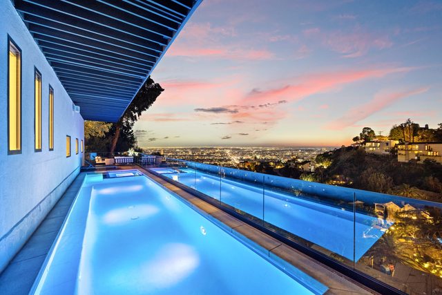 Six Senses by Stay Awhile Villas