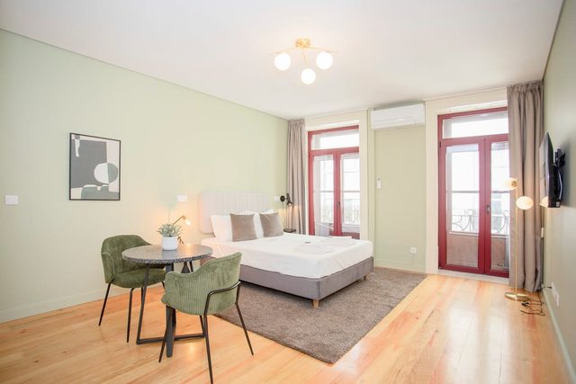 Liiiving in Porto | Historic Clérigos Studio - 2F