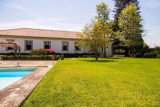 Liiiving in Ofir | Manor Pool House — Esposende, Braga