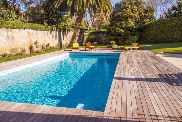 Garden Pool House by Liiiving
