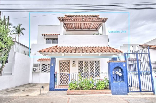 1BR w Private Sunset Rooftop - Palmas 3A