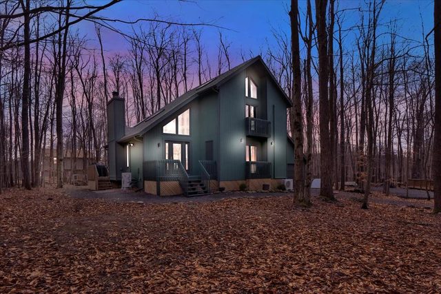 Evergreen Lodge | Hot Tub | Wi-Fi | Fireplace