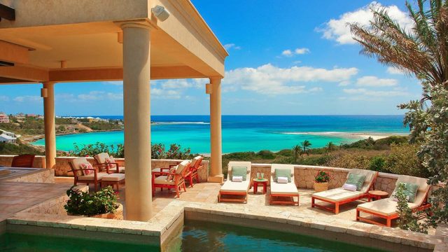 Bird of Paradise | Asian-Inspired Luxury Above Sandy Hill Bay