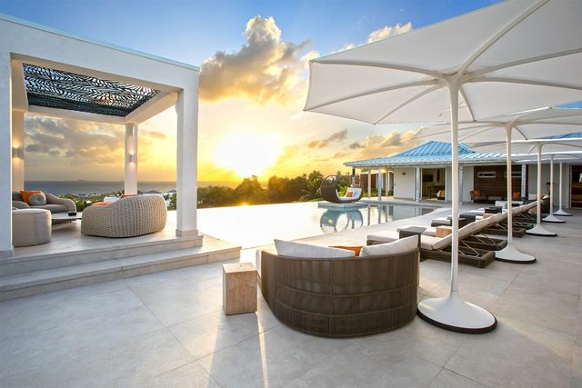 Villa Avanti – Contemporary Luxury Retreat in Terres Basses, St. Martin