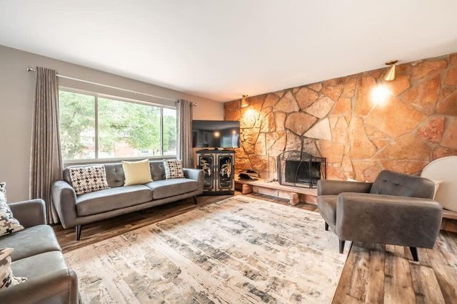 Flagstone Hall! Family Home w/ Scenic Views