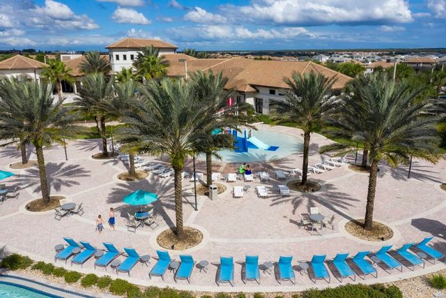 8912 Every Bedroom Ensuite! ChampionsGate Pool