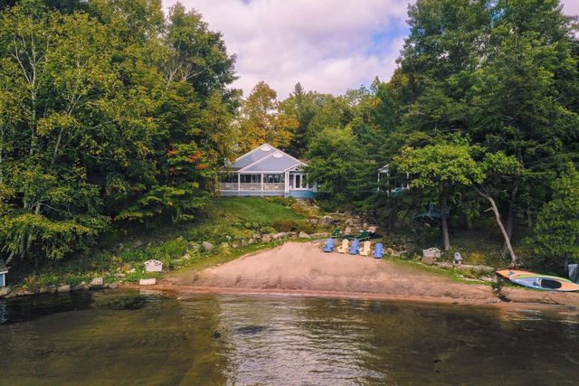 Pure Serenity On Lake Rosseau — Windermere, Ontario