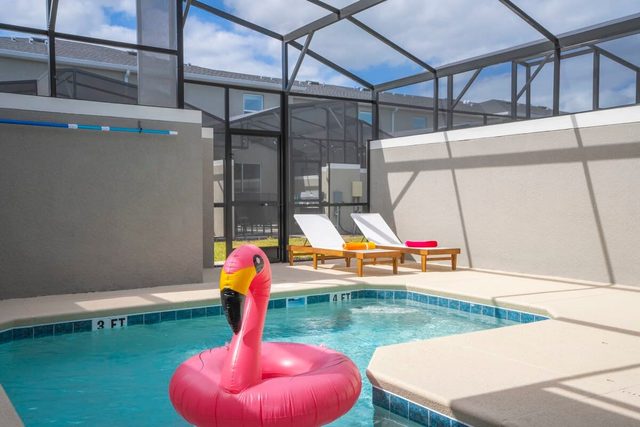 Magnificient 4Bd w/ Pool @ Storey Lake Resort 2648