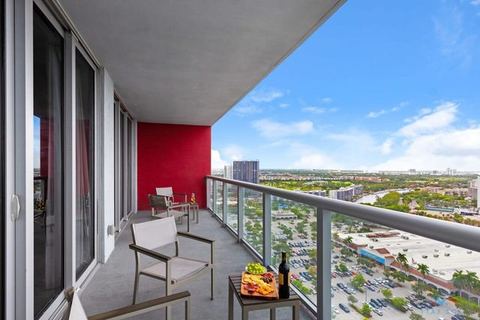 Infinite View| Balcony| Pool+ Gym+ Near Beach