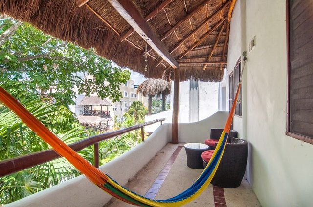 Private Terrace & Hammock Near Mamitas Beach
