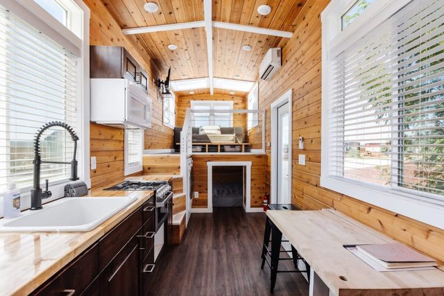 Pet-Friendly Family Escape • Near Zion