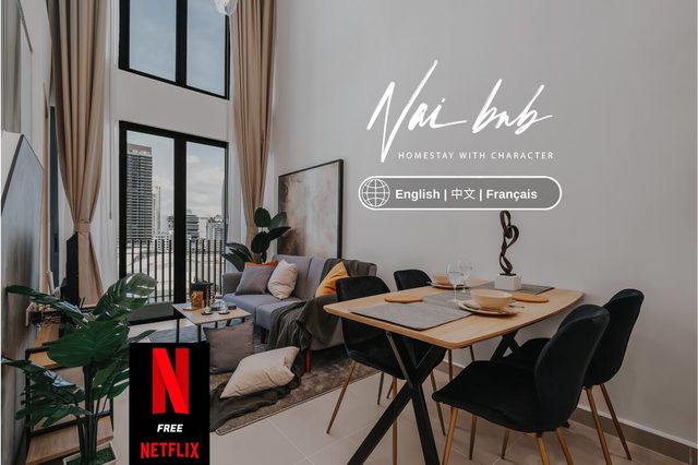 The Colony & The Luxe: Executive 2-Bedroom Loft Apartment with Balcony