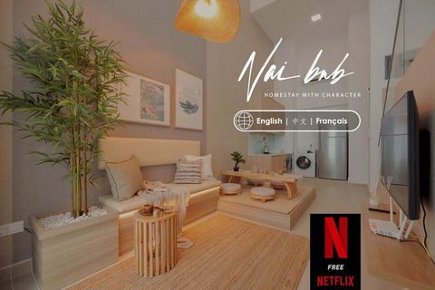 The Colony & The Luxe: Premium 2-Bedroom Loft Apartment with Balcony