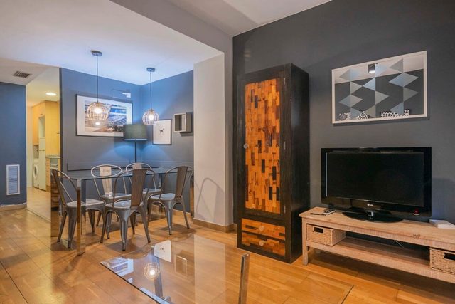 Duplex with terrace in Eixample district