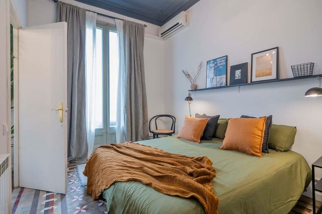4BD - 3BTH Catalan home in Eixample