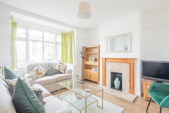 Charming Central Family Home — Cambridge, England