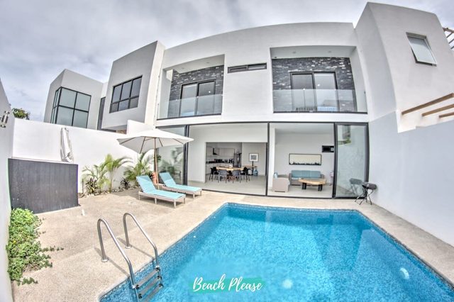 Villa 13E: B Nayar Beach Club Access Included!