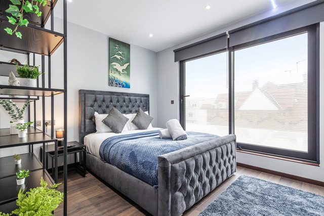 Serviced Modern Luxury Flat near Central London — London, England