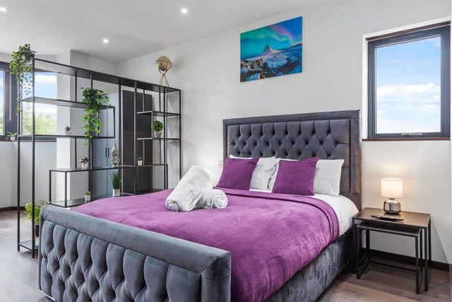 Luxury Modern Flat near Central London — London, England