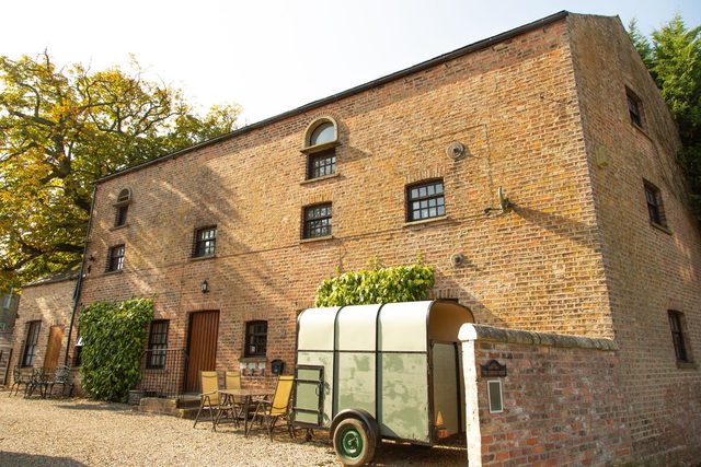 Apartment Two, The Carriage House. — Bilbrough, England