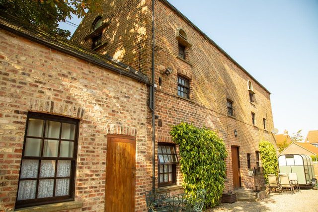 Apartment One, The Carriage House. — York, England