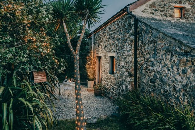 Romantic Converted Barn, Perfect St Agnes Location