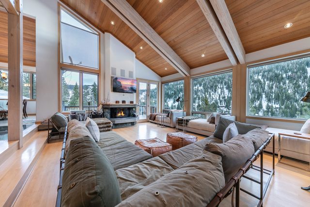 Bright 5BD Alpine Retreat - 5Min to Alpine Meadows