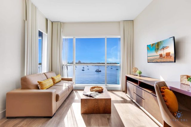 Bay View|Balcony|Amazing Pool| Hollywood Beach