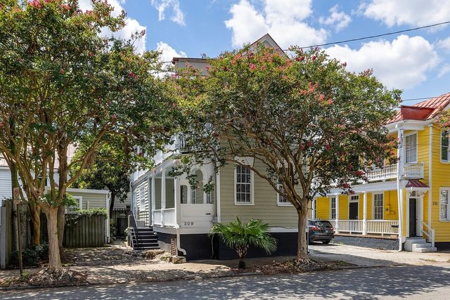 Classic Charleston Home, Steps to King, 5BR/6BA