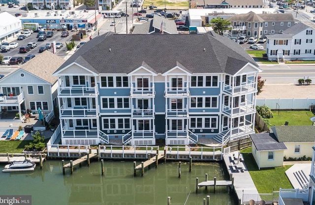 Luxurious Bay/ Ocean view Splendor 4 BRS elevator — Ocean City, MD