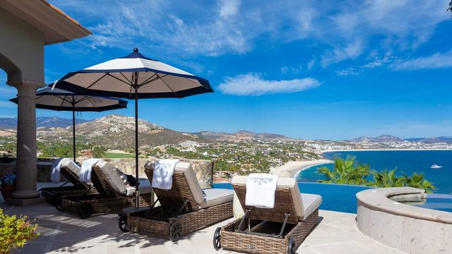 Complete Remodel with the best Views in Villas del Mar! Golf cart included