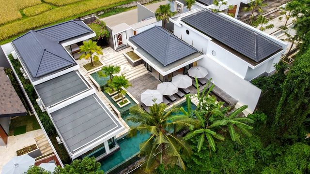 Green Paradise : 4BR Family Villa w/ Infinity Pool