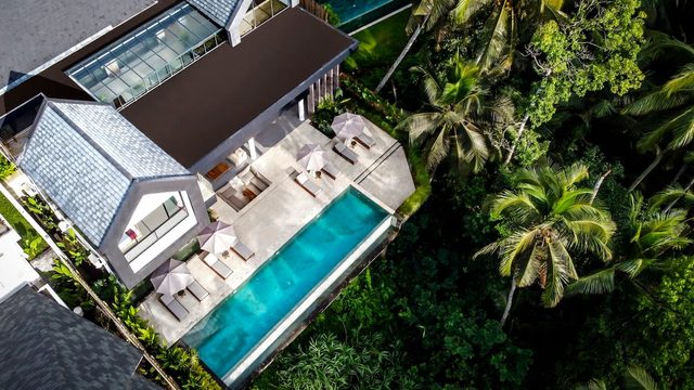 Lou Tirta Empul: 6 BR Family Villa w/Infinity Pool