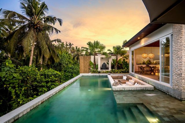 Villa Sunrise: 2BR w/Infinity Pool & Bathtub, Ubud
