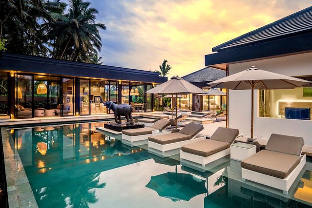 Jeromaia 5BR Family Villa w/Private Pool & Bathtub