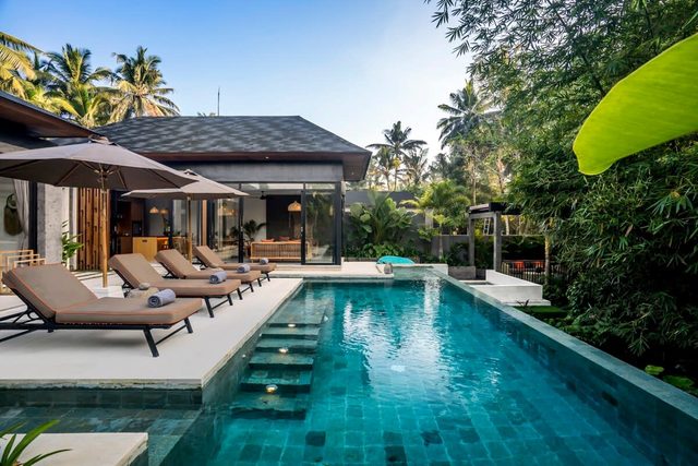 Andrea 2BR Villa with Lush Jungle View of Ubud