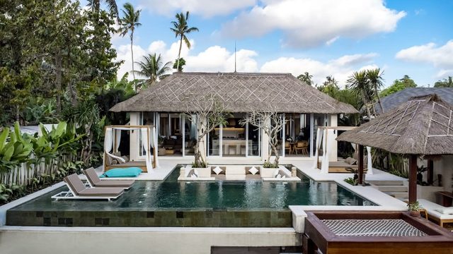Villa Gian Minima : 4BR w/ Bathtub & Infinity Pool