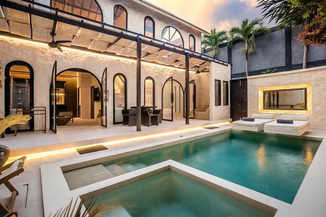Casa Lampara 2BR Oasis, Steps from Pererenan Beach