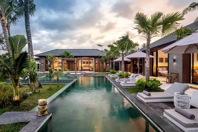 Florentine: 5BR Family Villa w/Infinity Pool, Ubud