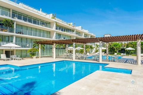 Steps to Beach & 5th Ave | Ocean Views, Pool & Gym