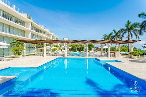 Family Friendly Beachside Condo with Pool & Gym
