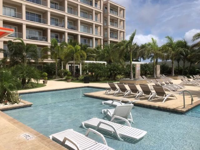 Luxury Beachfront Apartment in Aruba