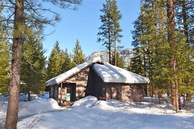 Mazama Panorama - 2 bedroom cabin at Wilson Ranch