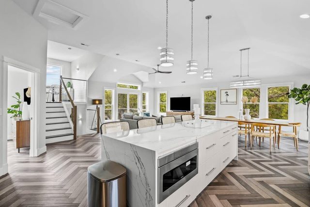 Sojourn Ocean's Grove | Heated Pool & Hot Tub
